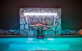 Hotel 87 Eighty-Seven - Maison D'Art Collection